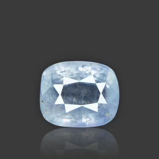 Blue Sapphire - 4.34 Carat