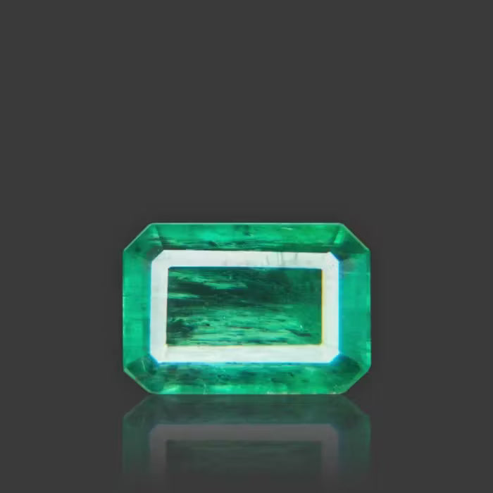 Emerald - 2.28 Carat